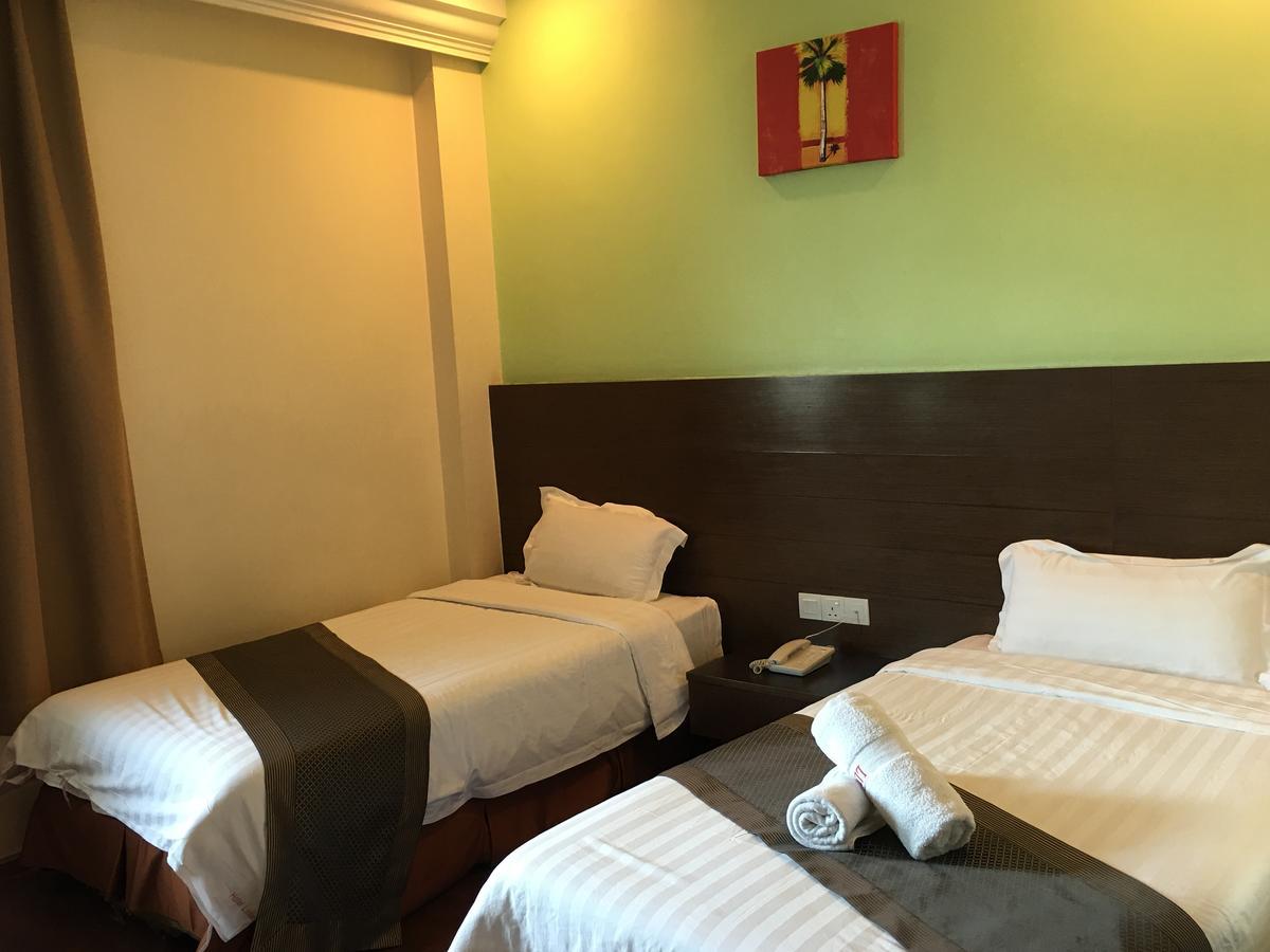 קוטה קינבלו Lintas Plaza Hotel מראה חיצוני תמונה