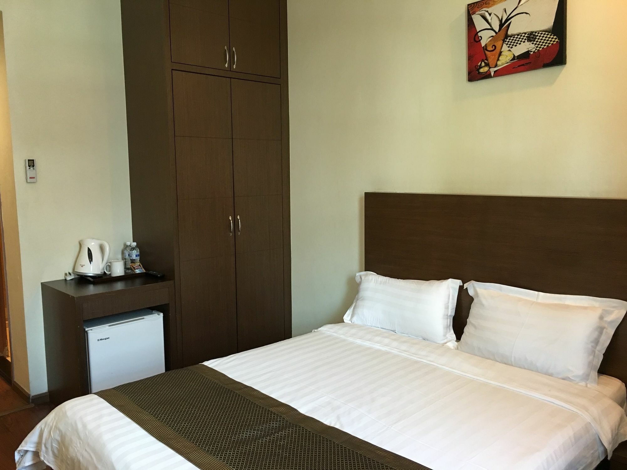 קוטה קינבלו Lintas Plaza Hotel מראה חיצוני תמונה