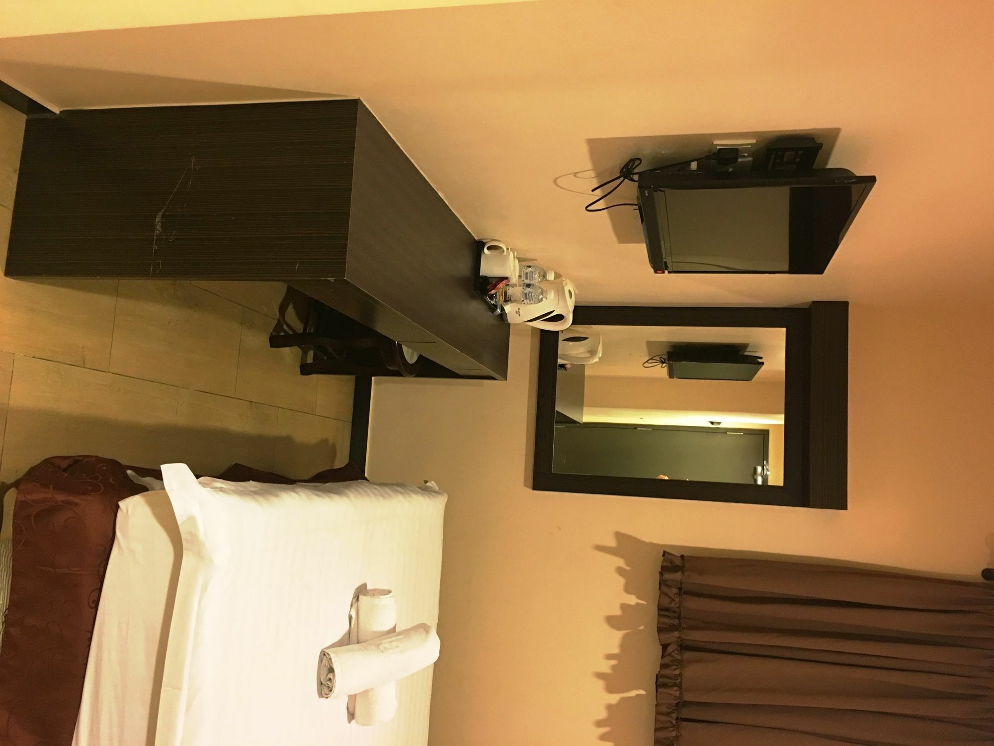 קוטה קינבלו Lintas Plaza Hotel מראה חיצוני תמונה
